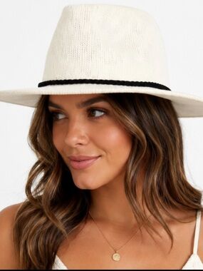 Rachel Zoe Cream Textured Wide-Brim Fedora Hat